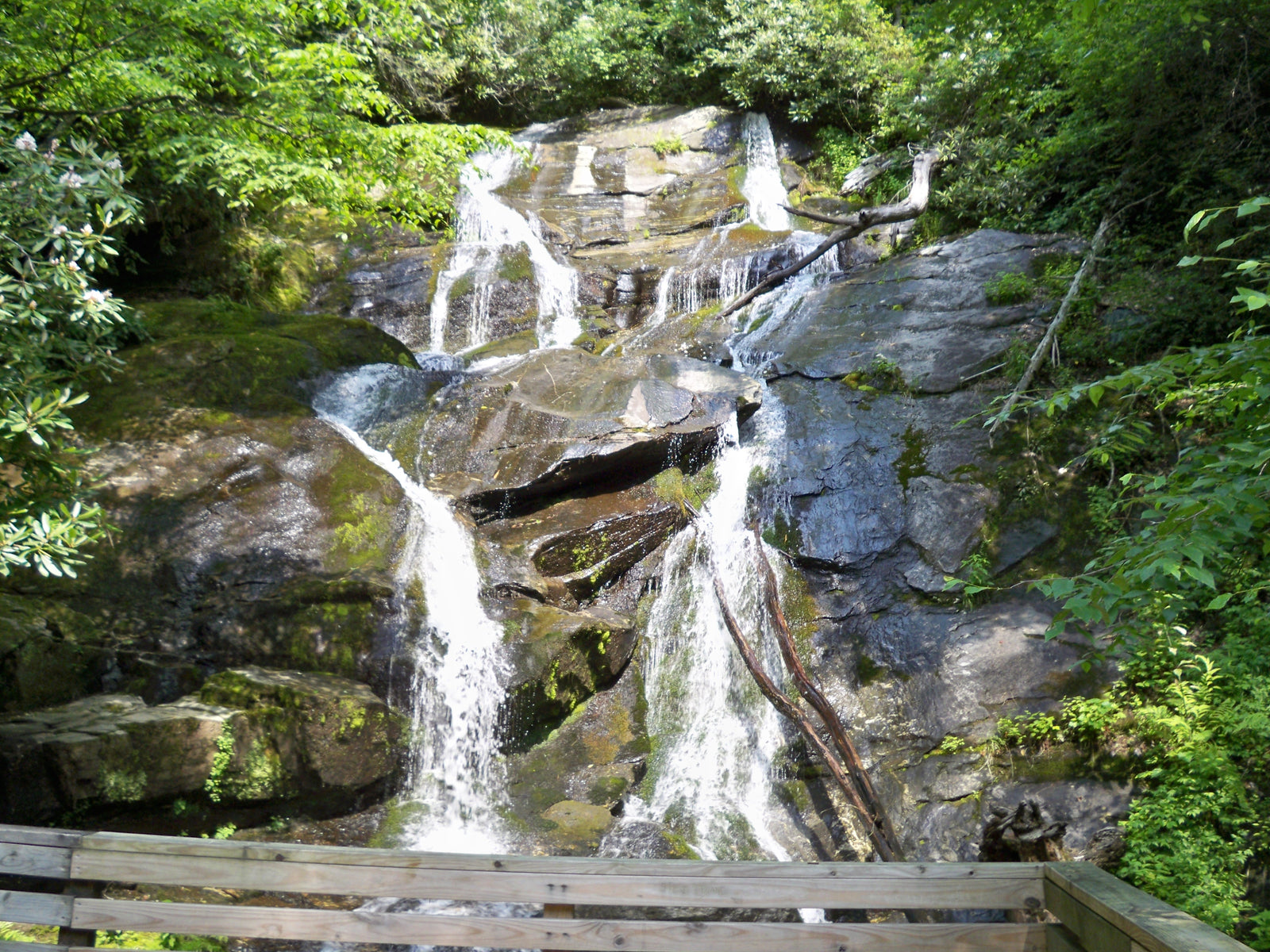Ammons Falls. Clayton Georgia. Warwoman Road.